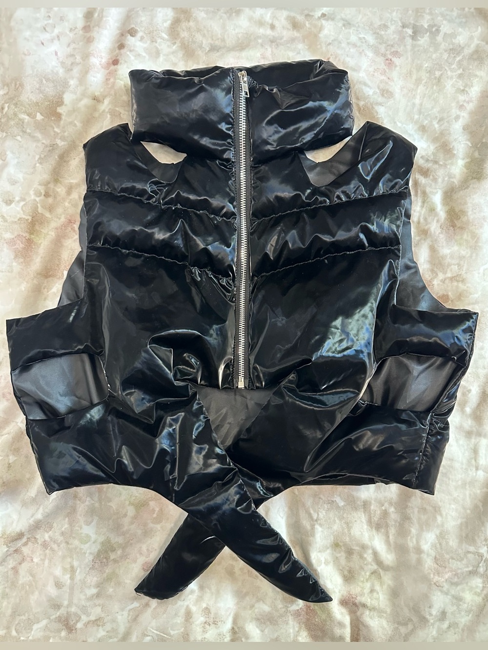 SHEIN Black Cropped High-Collar Puffer Vest with Front Zip